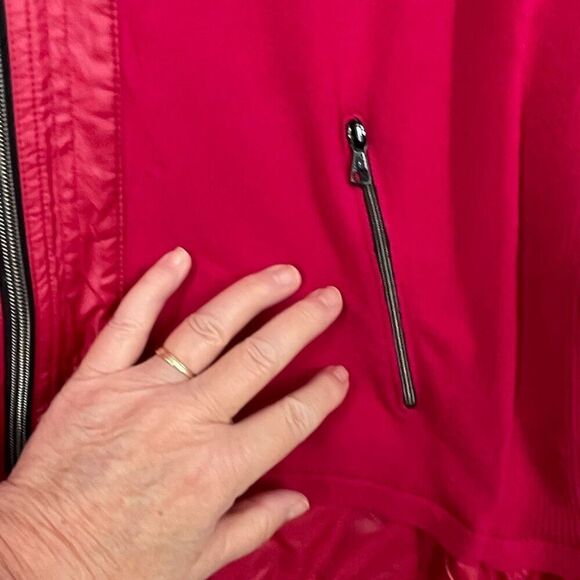 Chico’s Zenergy size L Becca fabric mix jacket in Berry - Picture 10 of 11